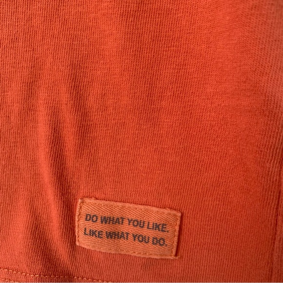 Life Is Good Coral T-Shirt with Logo - Picture 3 of 5